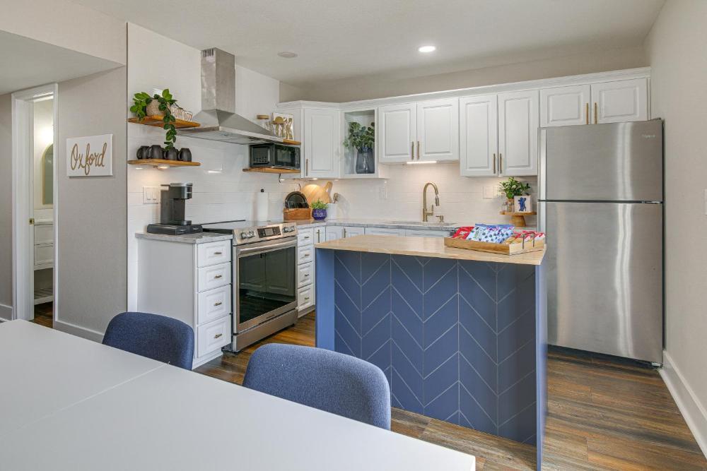 Condo with Pool Walk to University of Mississippi!
